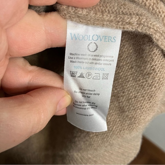 Wool Overs oatmeal 100% lambswool turtleneck sweater size medium - Picture 5 of 7